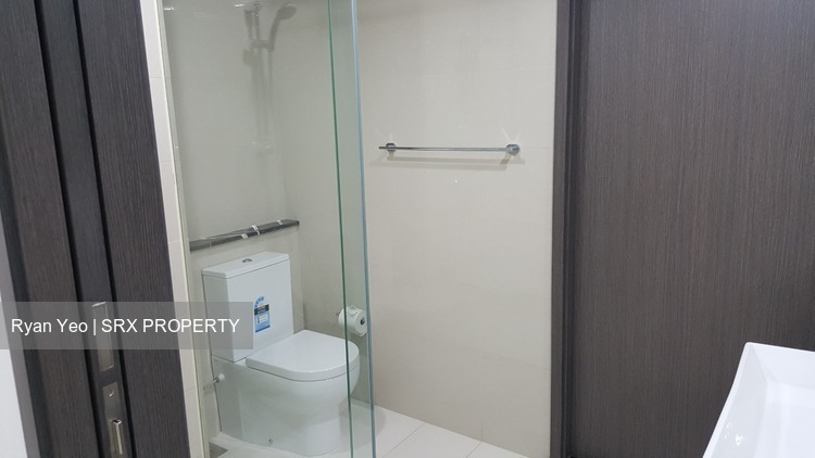 Q Bay Residences thumbnail photo
